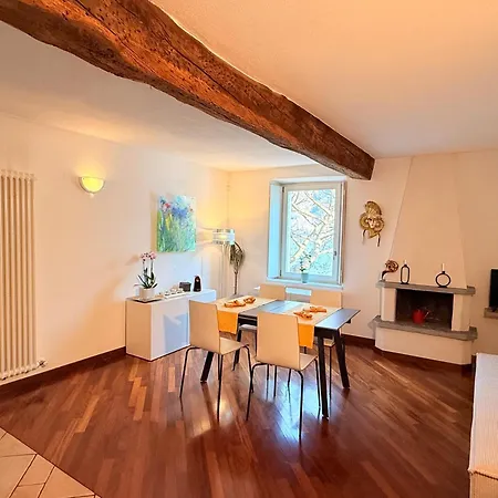 Διαμέρισμα Gritti Palace - Stunning Waterfront Two-room Flat Offering Breathtaking Views - Papavero *