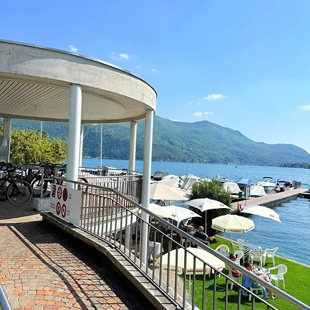 Διαμέρισμα Gritti Palace - Stunning Waterfront Two-room Flat Offering Breathtaking Views - Papavero